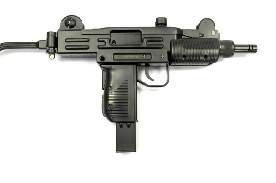 Амиров узи. Imi Mini Uzi. Cybergun Protector Mini Uzi. Mini Uzi прицел. УЗИ американский автомат.